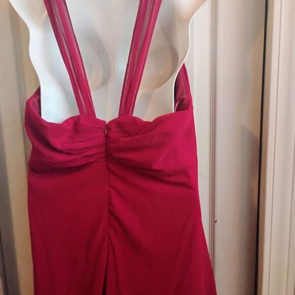 Poly Usa Red Sweetheart Sleeveless Maxi Sundress - Picture 9 of 17